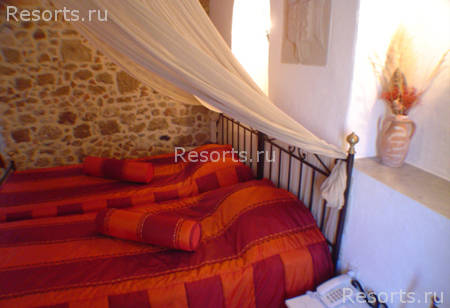 Cava Doro Hotel 4